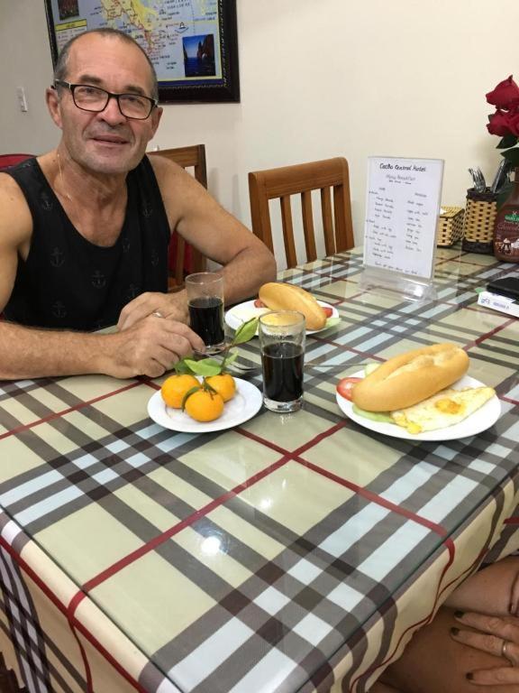 Catba Central Hotel Dong Khe Sau Dış mekan fotoğraf